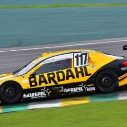 Los argentinos clasificaron en el Stock Car