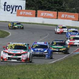 Pernía: "La rivalidad entre las automotrices es muy fuerte"