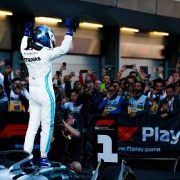 Bottas pudo sacarse la espina y ganó en Bakú