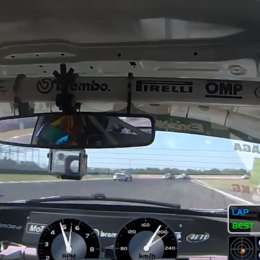 El toque de la Fiat Competizione desde adentro