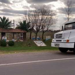 El ex piloto que paró su camión para reencontrarse con Mouras