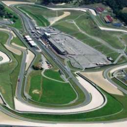 Vettel: "sería genial correr en Mugello y con público"