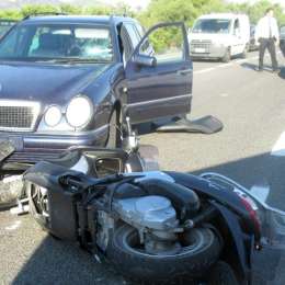 Video: Tremendo accidente de George Clooney en moto