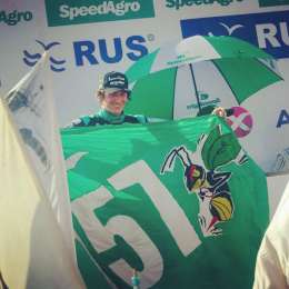 De Benedictis cerca del equipo del Gurí Martínez