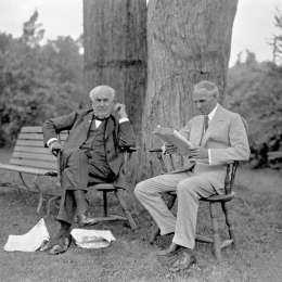 Ford, con la figura de Edison para vehículos eléctricos