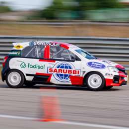 Superturismo Uruguayo reinició su actividad