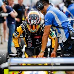 F3 Europea: Fenestraz avanzó en la segunda carrera