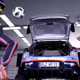 La fiebre del mundial de fútbol llegó al WRC