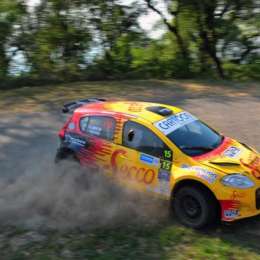 Tierra y asfalto en Tucumán