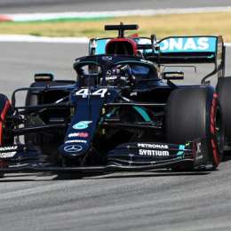 Hamilton encabezó el último entrenamiento en España