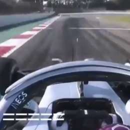 ¿Hacia dónde se dirige el volante de Hamilton?