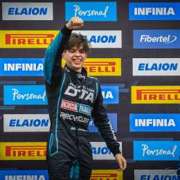 No iba a correr y terminó ganando  