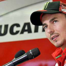 MotoGP: Lorenzo podría tener un as en la manga con Yamaha