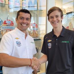 Juncos ya tiene piloto para correr en Portland