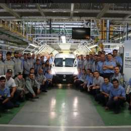 En Córdoba despidieron a la última Kangoo