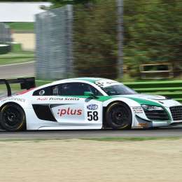 Russo corre en Misano