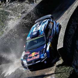 Latvala ganó en Córcega