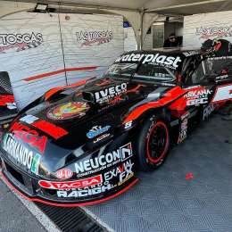 Ledesma mira la definición