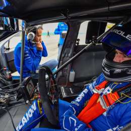 Llaver no seguirá en Top Race