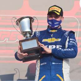 Llaver: “No me sale festejar porque Manu se merecía la carrera”