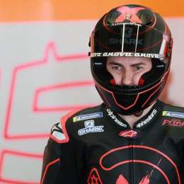 Lorenzo tiene fracturada la mano izquierda