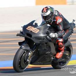Lorenzo ya se viste de piloto Honda
