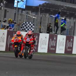 La batalla Dovizioso - Márquez, a bordo