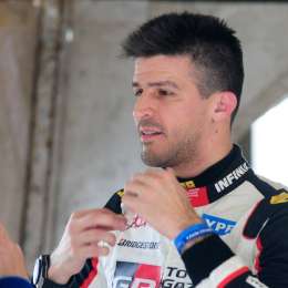 Rossi, el TC, su auto y el reglamento. 