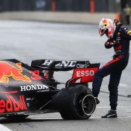 Pirelli hará una investigación por la rotura de gomas