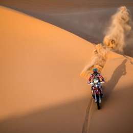 Benavides gana la segunda etapa del Merzouga Rally y se acerca a Barreda
