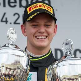 Un escalón más cerca de la F1