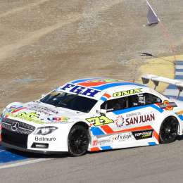 Persia festejó ante su gente