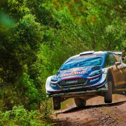 Ogier define mañana mano a mano con Neuville en Italia