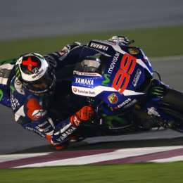 Lorenzo lidera en Qatar