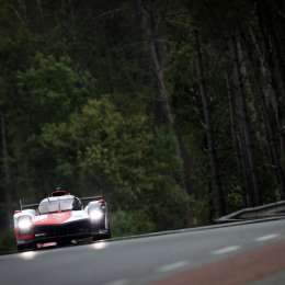 ¡Pechito López y el Toyota N°7 ganaron las 24 Horas de Le Mans!