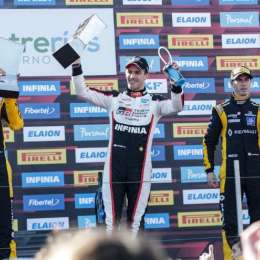 ¿Quién ha ganado más carreras en lo que va del año en Argentina?