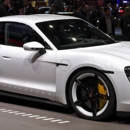 Porsche Taycan elegido como el auto más innovador del mundo