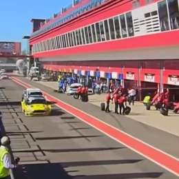 Las primeras paradas en boxes