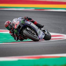 Quartararo sorteó la arena en el arranque sabatino del Moto GP