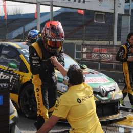 Renault Sport, en la cima del campeonato de equipos