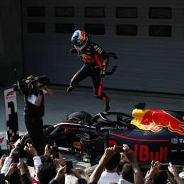 Ricciardo ganó una gran carrera de la F1 en China