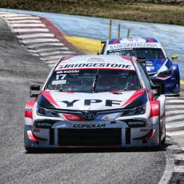 Rossi es el líder del torneo a dos fechas para el final