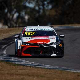 Rossi fue 15° en la segunda carrera del Stock Car