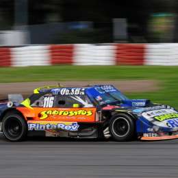 Cambio de equipo para un piloto del TC