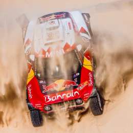 Sainz: Tres victorias en Dakar con tres autos distintos