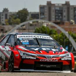 Santero y Spataro debieron jugar para Rossi