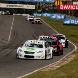 Sapag logró el triunfo en un accidentado Sprint del Top Race