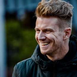 Los colores del MotoGP en los autos de Fórmula 1