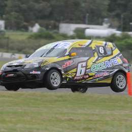 Telo se quedó con la pole