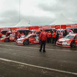 Toyota completa el plantel